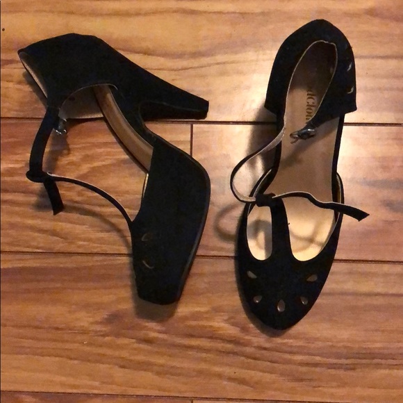 Modcloth Shoes - Buckled Heels